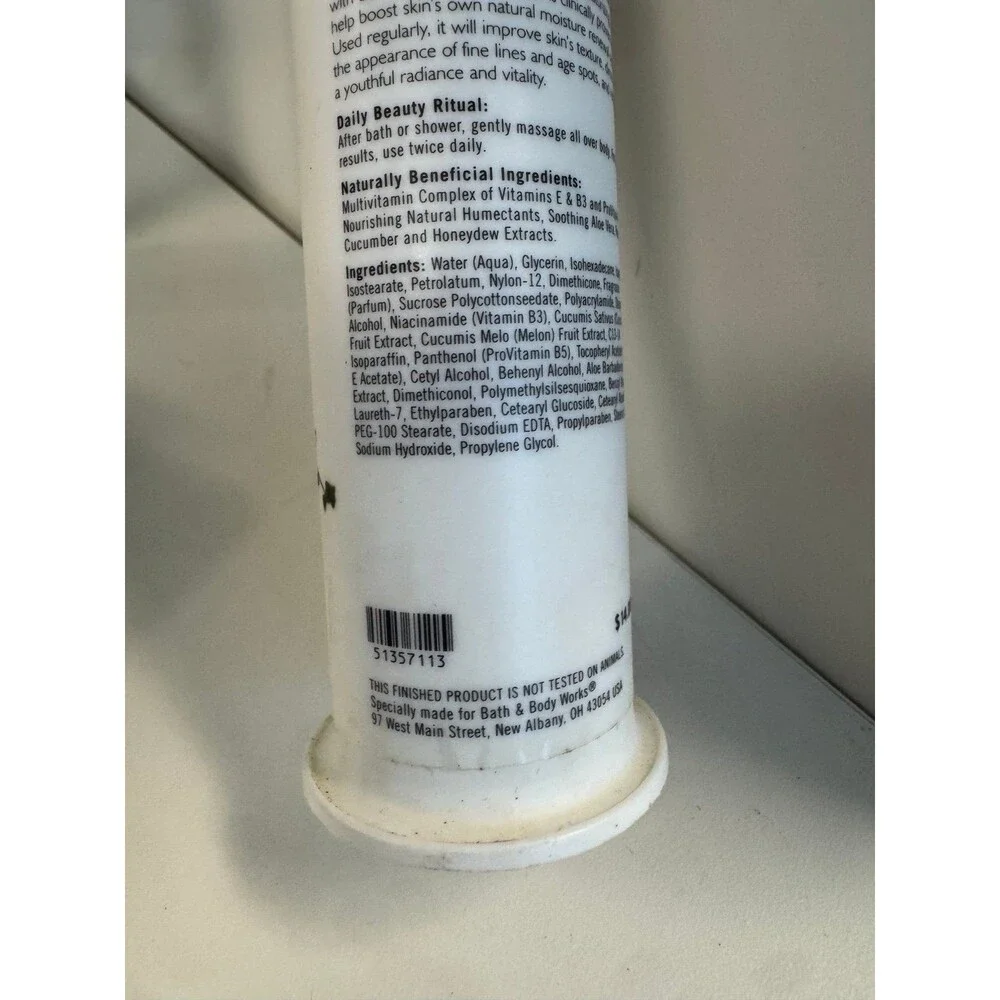 VTG Bath Body Works Cucumber Melon Anti- Aging Body Lotion Skin Renewal Therapy